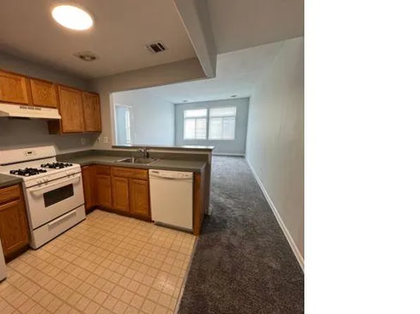 (undisclosed Address), Arverne, NY 11692