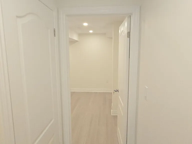 16 Meadowcrest Ln #BASEMENT — Photo 11