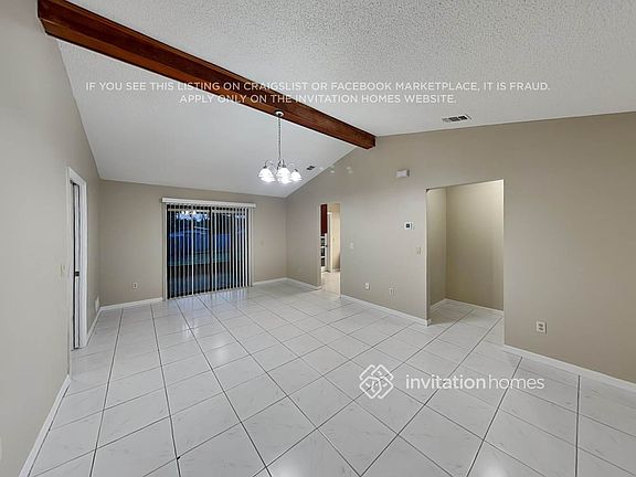 4th image of 2117 E Parkton Dr