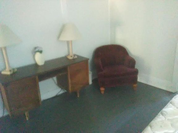 3rd image of 1231 Clouet St