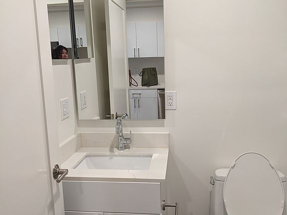 5th image of 1359 Hayes St APT A