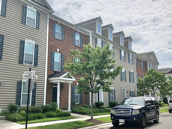 2nd image of 4805 Carnelian Way