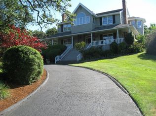 2650 Country Park Ln, Medford, OR