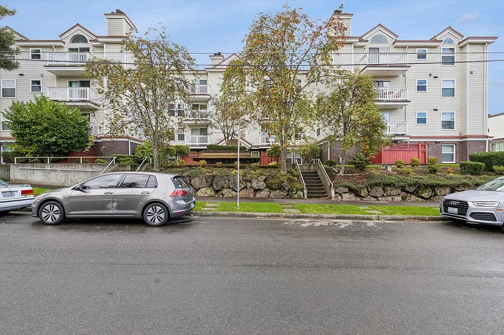 411 N 90th St, Unit 403, Seattle, WA 98103 - 1 bedroom — Photo 3