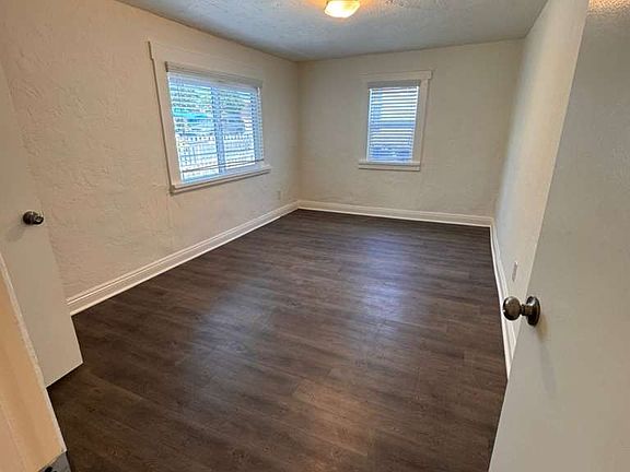 5th image of 4555-57 Landis St #55