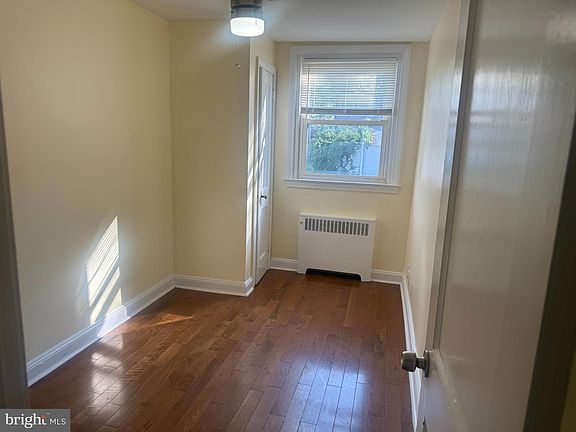 4th image of 544 Wiltshire Rd