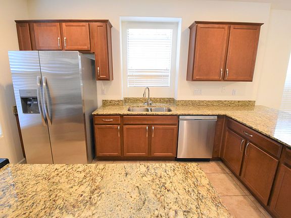 5th image of 1395 S Ponderosa Dr