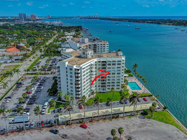 2600 N Flagler Dr #911 — Photo 48