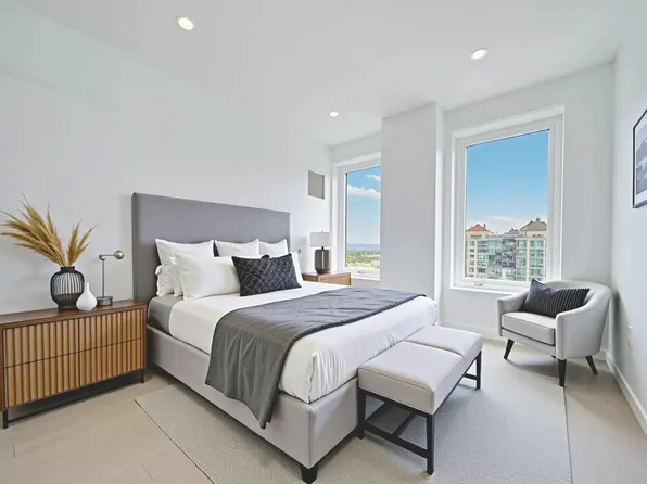 147-40 Archer Avenue image 3 of 17