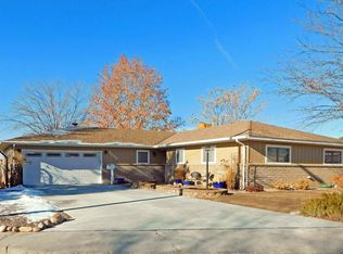 3305 Crescent Ave, Farmington, NM 87401