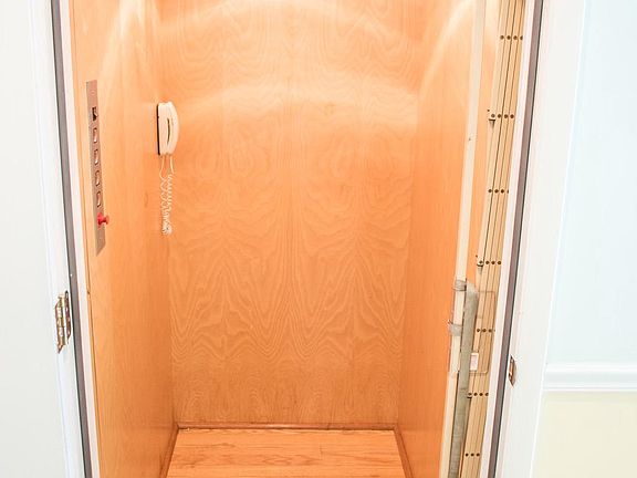 4th image of 38031 Fenwick Shoals Blvd