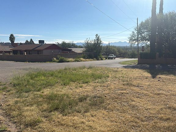 4th image of 432 Cibuta Ct