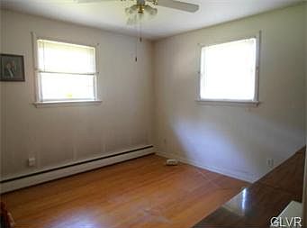 5th image of 3311 Lord Byron Dr