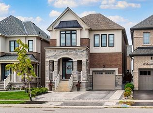 87 Carondale Sq, East Gwillimbury, ON L9N0X7