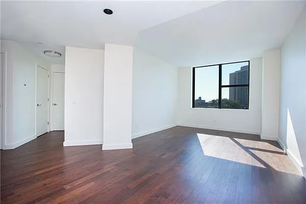 Rented by NOVO | media 20