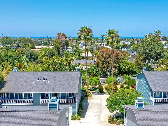 Only 9 units in the complex, with our own private park. Exterior just redone with new siding and paint. Decks also freshly painted.