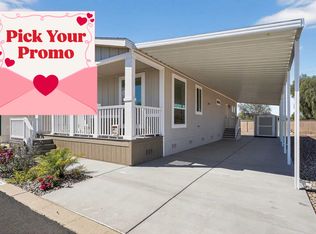 652 S Ellsworth Rd Lot 40, Mesa, AZ 85208