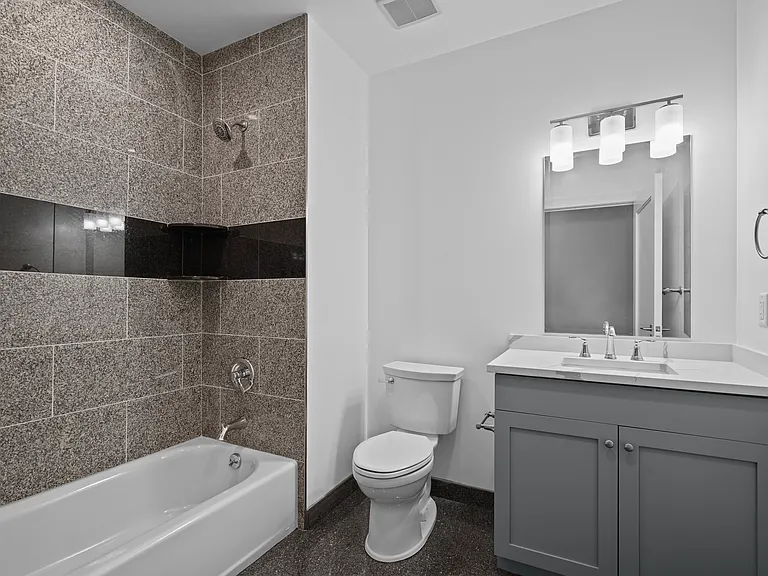 70A Croton St #2 — Photo 6