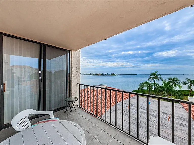 6218 Palma Del Mar Blvd S #401 — Photo 10