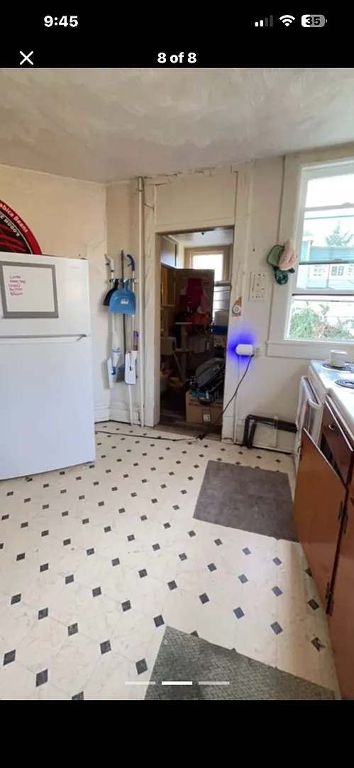 1114 Stewart Ave — Photo 3