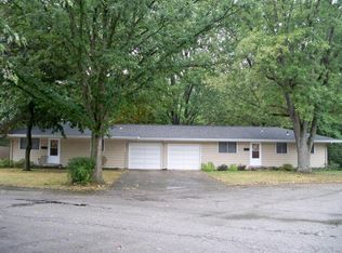 1745 W Governor St #A, Springfield, IL 62704