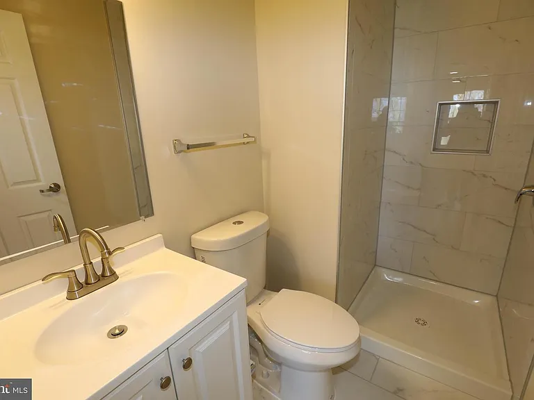 8006 Harbor Pl — Photo 28