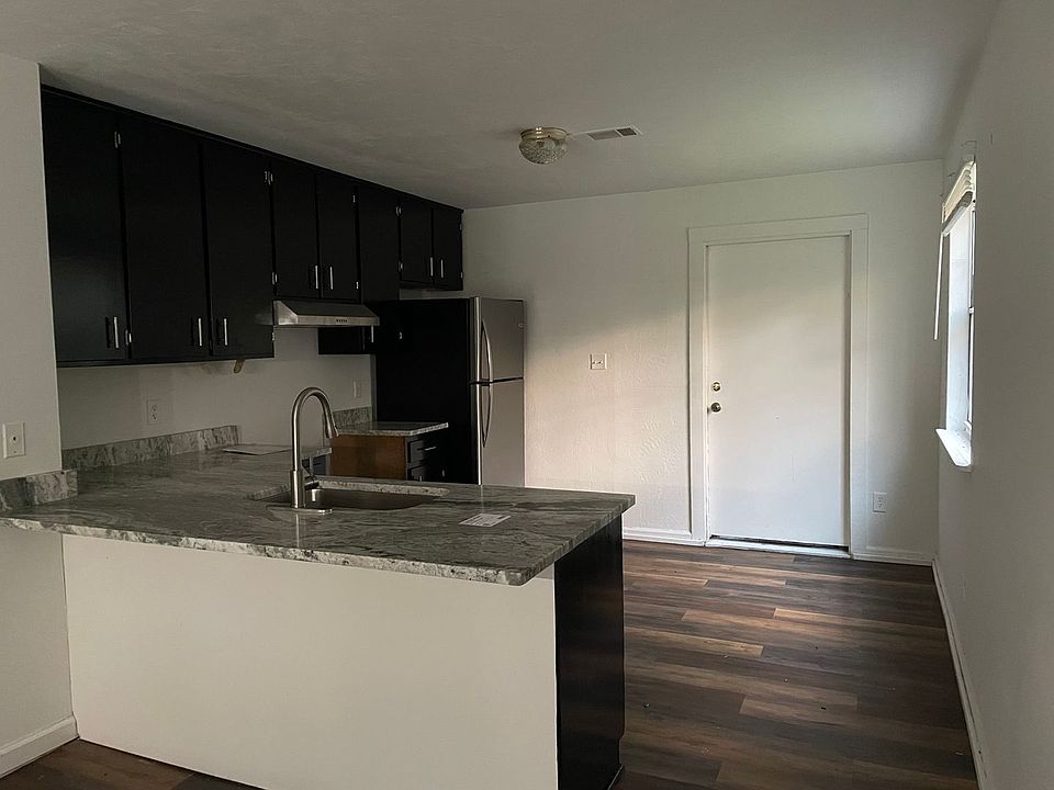 1st image of 2615-3 Chandalar Ln