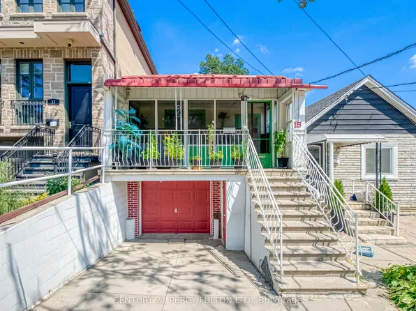 15 Haverson Blvd, Toronto, ON M6M 3J5