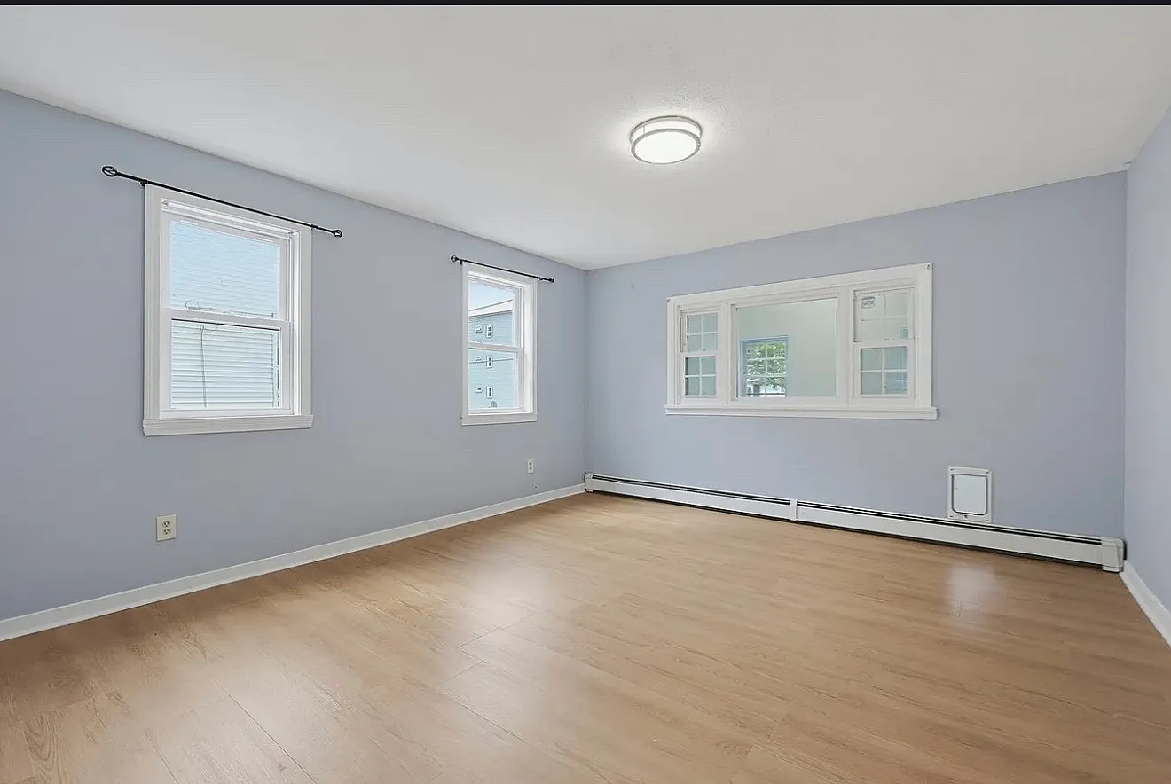 404 Bryant St — Photo 1