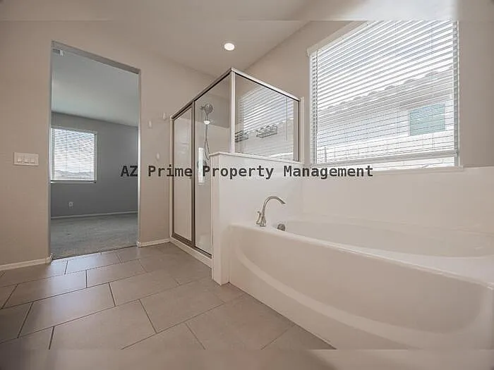 2841 W Apollo Rd — Photo 17