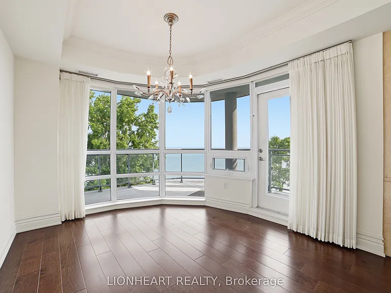 3500 Lakeshore Rd W #328C — Photo 32