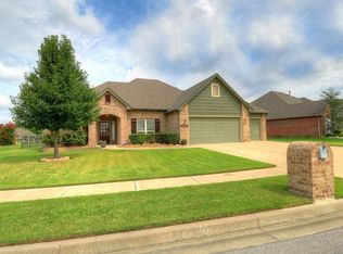 12427 E 129th Pl N, Collinsville, OK 74021