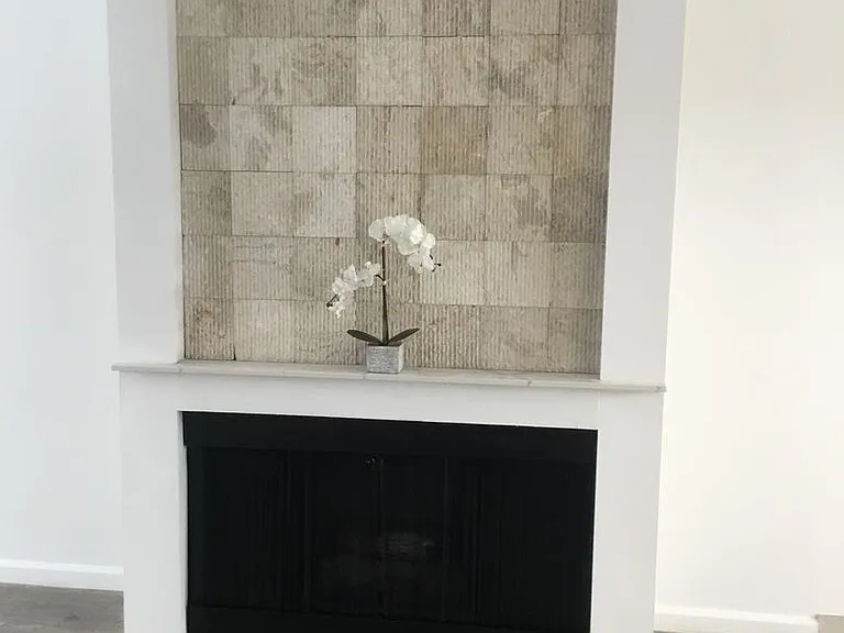 COMPLETELY REMODELED TOWNHOUSE FOR RENT — Photo 17