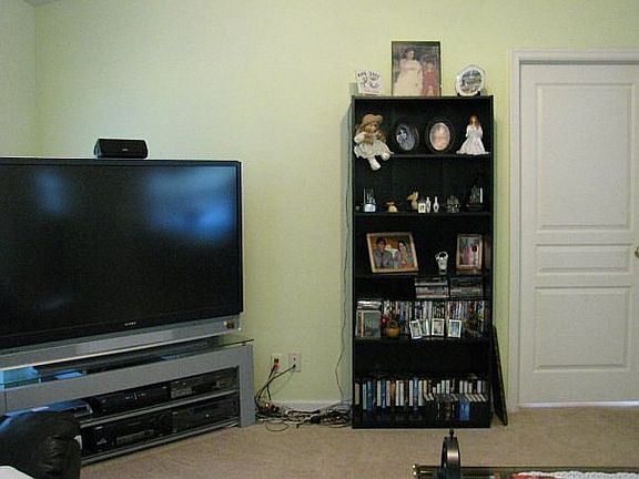 4th image of 16527 77th Ln N