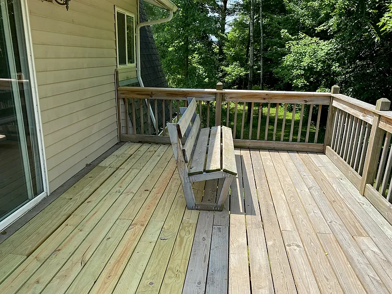 N4709 Pray Ave — Photo 4