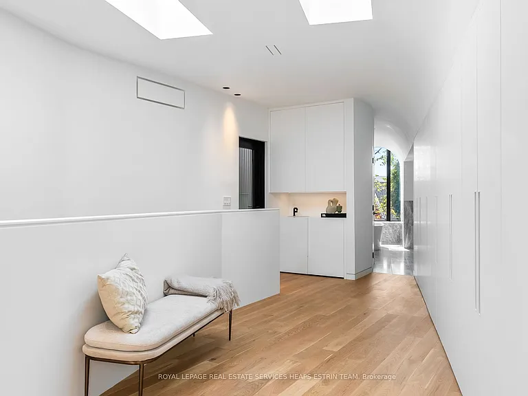 44 Foxley St — Photo 15