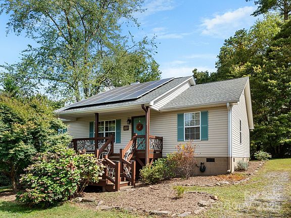 2nd image of 106 Graham Ln