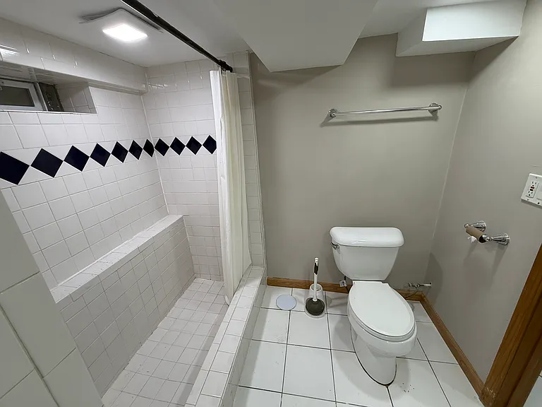 1307 W Fillmore St #1B — Photo 9
