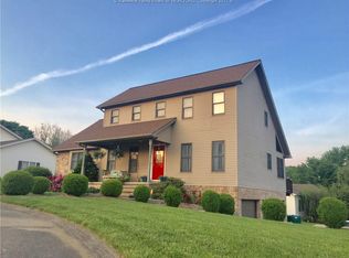 2 Valley View Ests, Hurricane, WV 25526