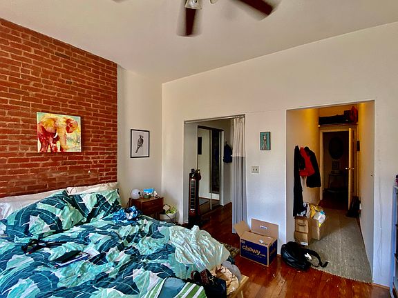 5th image of 215 W 106th St #4S