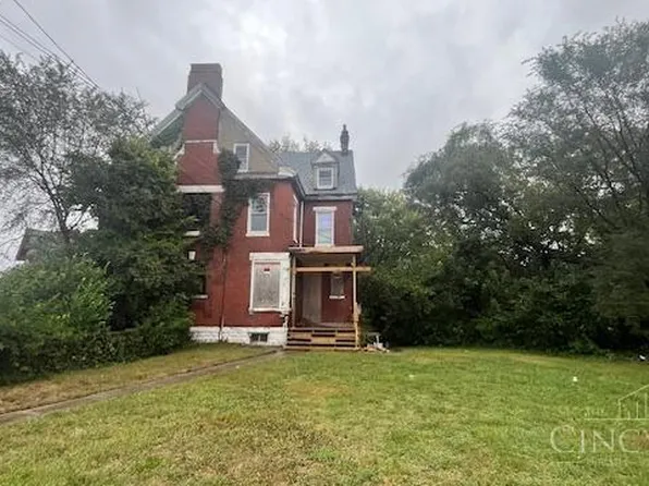 3002 Gilbert Ave, Cincinnati, OH 45206