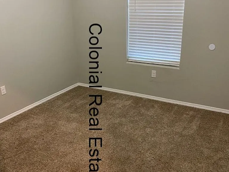 3816 Madison Rd — Photo 8