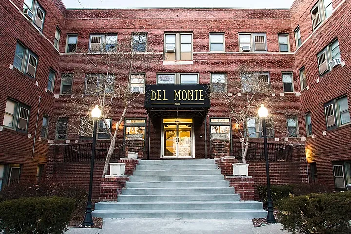 Del Monte — Photo 58