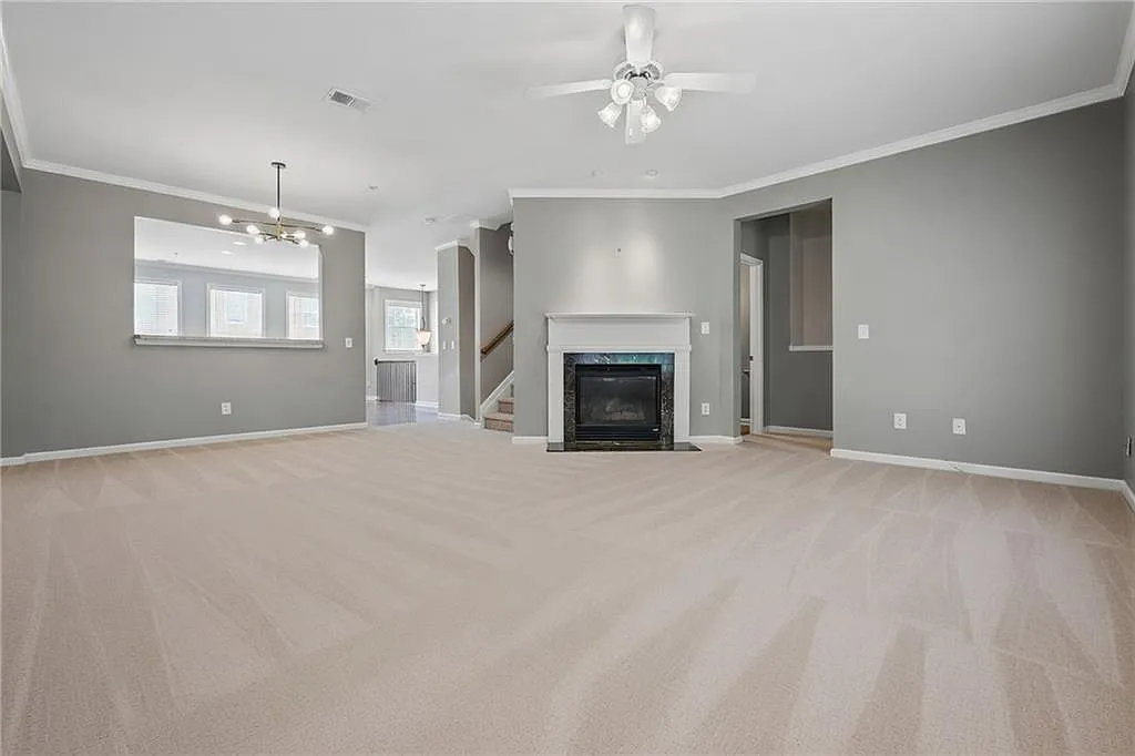 4 bed, 3.5 bath, 2507 sqft, $2,950 — Photo 3