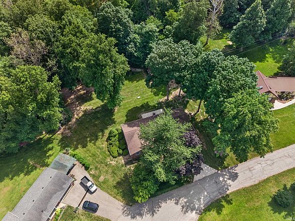 3rd image of 1905 W James Dr