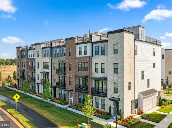 21830 Beckhorn Station Ter, Ashburn, VA 20148