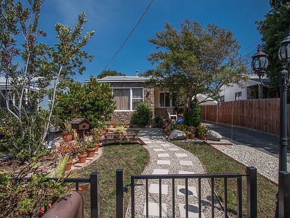 2nd image of 10534 Mather Ave