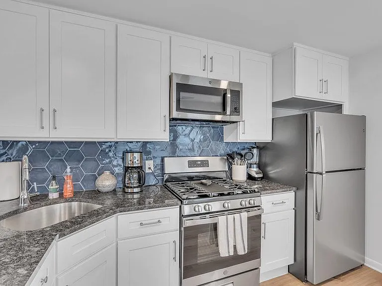 506 Brinley Ave #2 — Photo 17