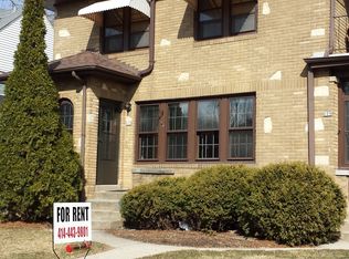 608 N 63rd St, Wauwatosa, WI 53213