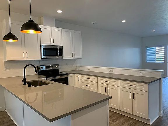 4th image of 1507 E Metler Ln #1507